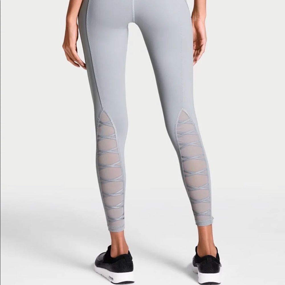 VS Sport active leggings